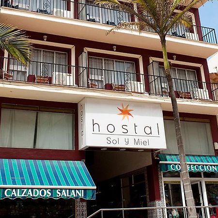 Hostal Sol Y Miel Benalmadena Exterior photo